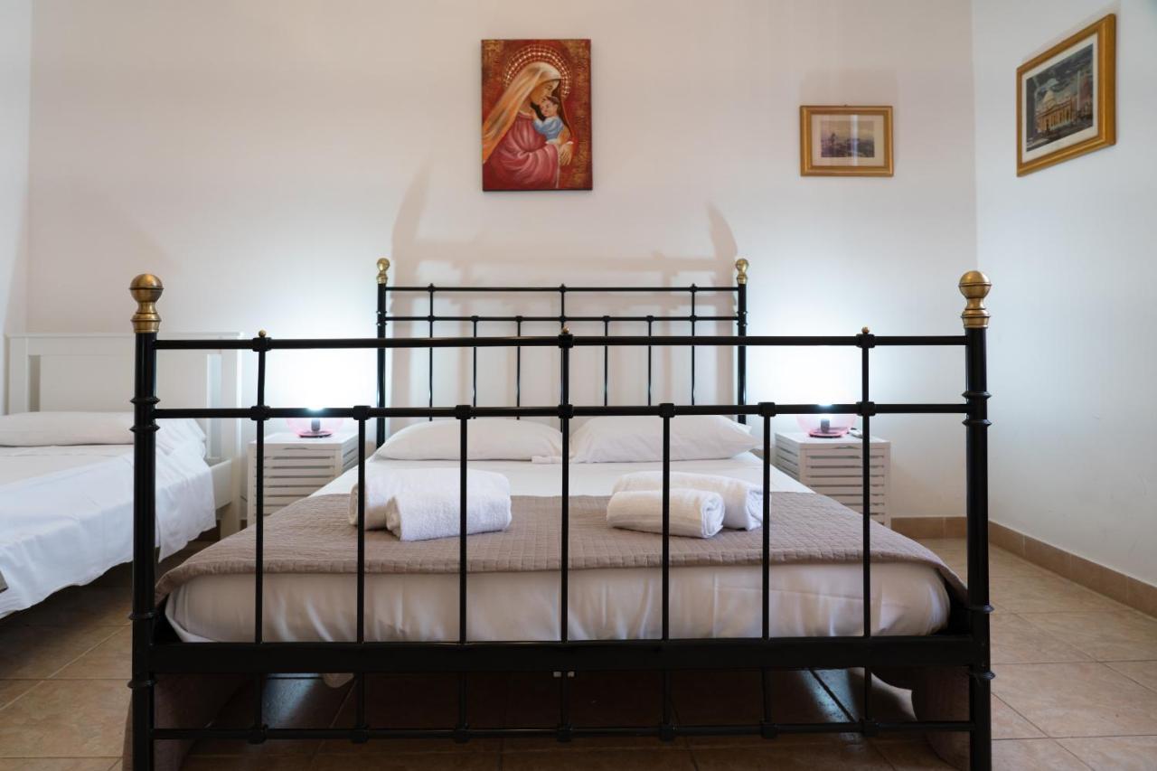 Fornaci Deluxe San Pietro, Rome